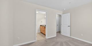 Clean 2 Bedroom. 2 bath apartment Gallery 28