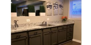 Avenue Apartments Gallery 29