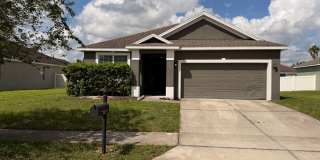Highland Meadows 3-Bedroom Home with Large Fenced Yard Gallery 1