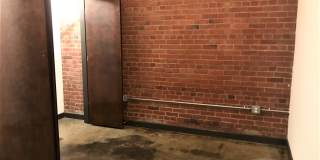 703 N Harrison St./410 Hancock St. Gallery 20
