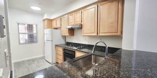 Beautiful Brisbane condo Gallery 8