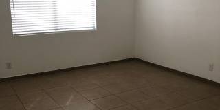 MUST SEE ONE BEDROOM TOWNHOME! Gallery 9