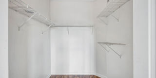 235 NE 1st Street Gallery 16