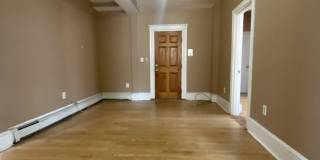 Large 4 bed in Allston Gallery 8