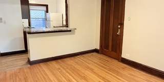 4453 W Dickens Gallery 1