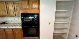 Spacious Home in Wonderful Davis Neighborhood! Spacious Home in Wonderful Davis Neighborhood! Gallery 10