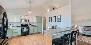 Stunning 4 BDR Fully Furnished Home in Broomfield Gallery 10