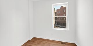 1225 N Milwaukee Avenue Gallery 9