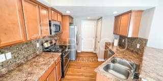 Large, Well-Maintained Duplex Gallery 16