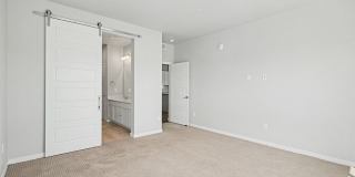 Updated 2 Bed / 2 Bath Corner Condo in Parker – Ground Level Convenience! Gallery 12