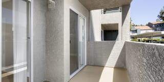 Avalon Calabasas Gallery 10