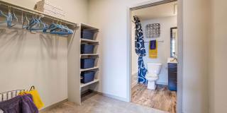 Clear Creek Crossing Apartments Gallery 23