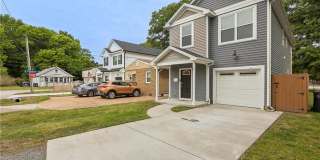 5 Lacrosse Street Gallery 1