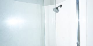 718 N Monterey St Gallery 35