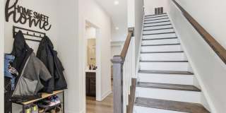 7810 YONA Court Gallery 6