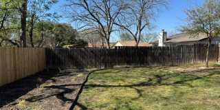 3 Bed / 2 Bath – Updated Home with Fireplace  Large Backyard Gallery 18