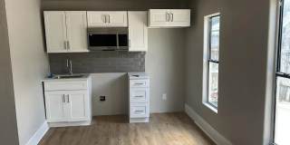 House For Rent - 1738 Lee Hall St Unit B, San Antonio, TX 78201 Gallery 1