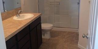 Luxurious Home in Lynnwood with 4 bed and 2.5 Bath Gallery 6