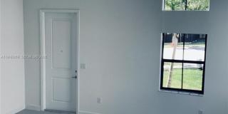 157 NE 27th Ter Gallery 7