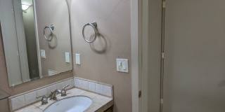 425 SE McKiknley Avenue, #1 & #2 - 1 Gallery 41