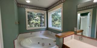 Tri-Level Spring Blvd Home Gallery 66