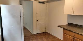 Spacious 5 Bedroom, 1 Bathroom Single-Family Home with Yard – Allentown Gallery 3