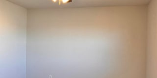 2212 E 8th St A-D Gallery 1