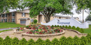 Ravenwood Apartments Gallery 7