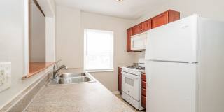 Berkeley Place Gallery 5