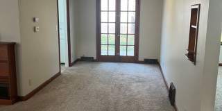 Must see home! Gallery 12