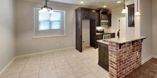 3 Bedroom 2.5 Bath Home with Bonus Room and Storm Shelter Gallery 8