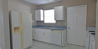 Two Bedroom Home with Ceramic Tile In Spring Hill Gallery 8