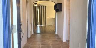 Pet Friendly Home in Southern Ridge Gallery 5