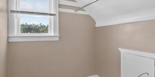 $1675 - Fitzgerlad Brick 3 Bedroom 2 Bath Gallery 24
