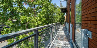 Modern 1 Bedroom, 1 Bath Apartment Home  Located In Historic Westport Gallery 109