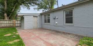 Charming 3-Bedroom Home in a Prime Aksarben Location! Gallery 18