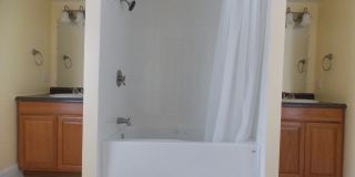209 Clark Street - Room 1 Gallery 5