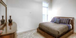 North Sarah Apartments Gallery 13