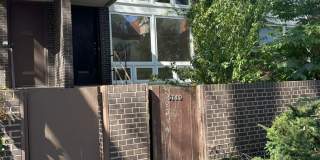 Hyde Park Town-House for Rent Gallery 5