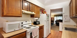 Grecian Terrace Apartments Gallery 9