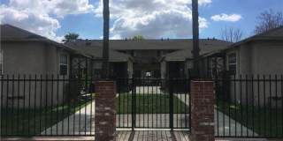 422 W Palm Street Gallery 1