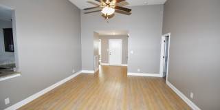 3 Bedroom Pet Friendly Home For Rent in Chalet Hills! Gallery 17