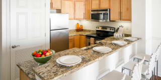 The Promenade at Harbor East Gallery 4