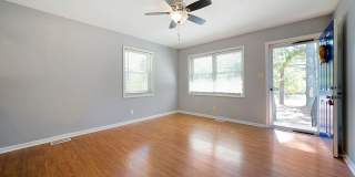 Charming 3-bed/2 bath home with large yard, screened deck located minutes from Brier Creek! Gallery 1