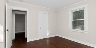 420 Plymouth Avenue Gallery 24