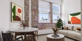 The Woodward Gallery 13