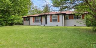 10 Lexington Drive Gallery 4