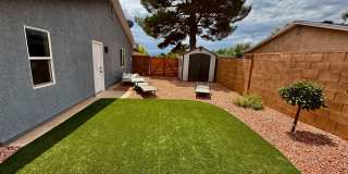 Pet-Friendly 4-BR home in Ivins Gallery 31