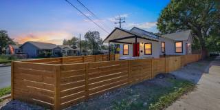 Charming 2BR House in San Antonio Gallery 13