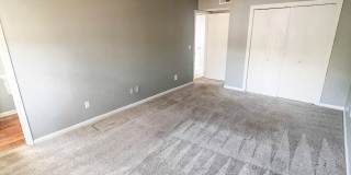 Pine Grove Apartments Gallery 8
